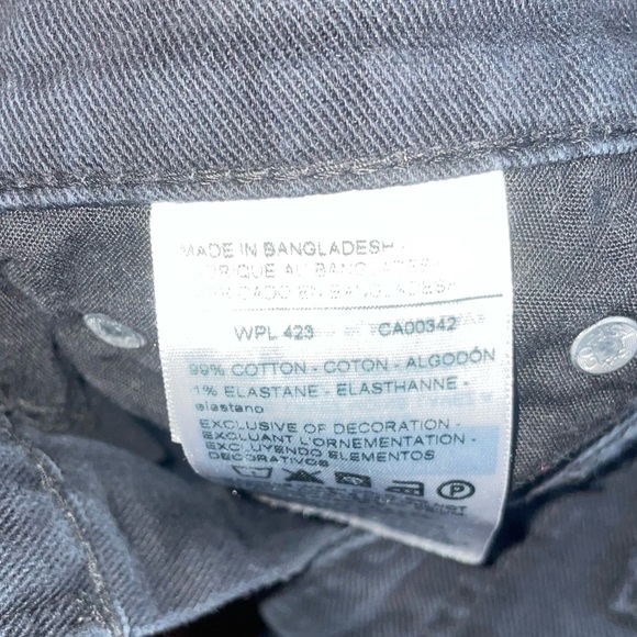 Black Levi skinny jeans - Picture 3 of 4